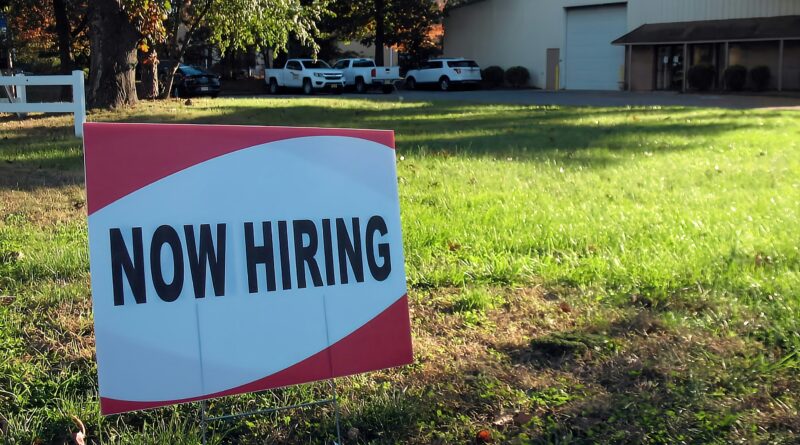 Jobless claims rose to 218,000 for the week ending Dec.23