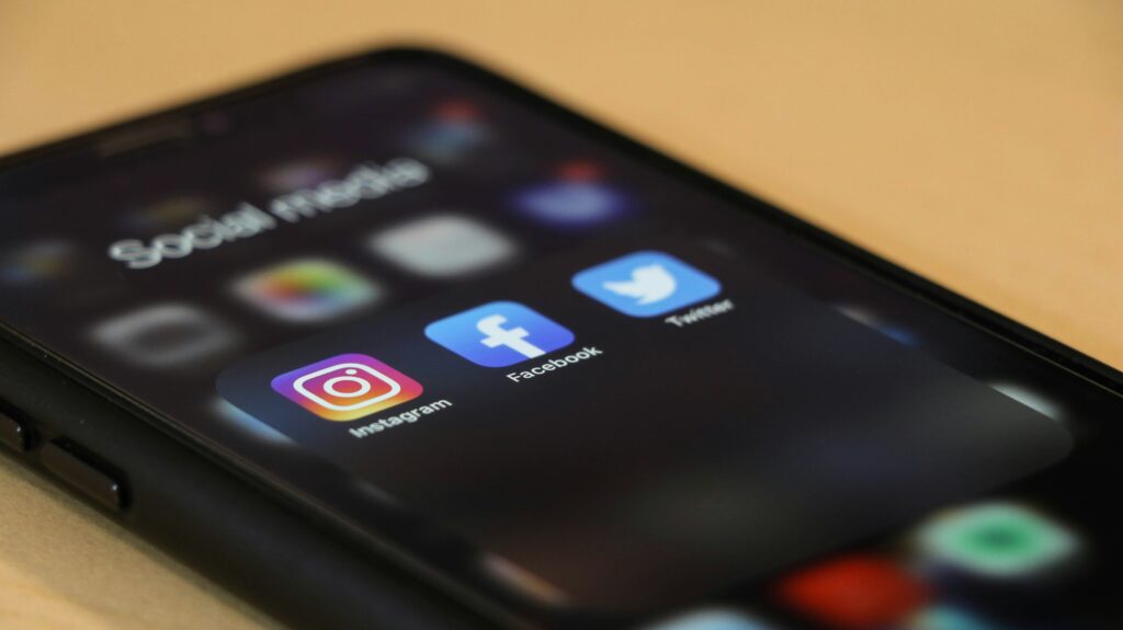 After signing of HB 3, parents can sue social media companies
