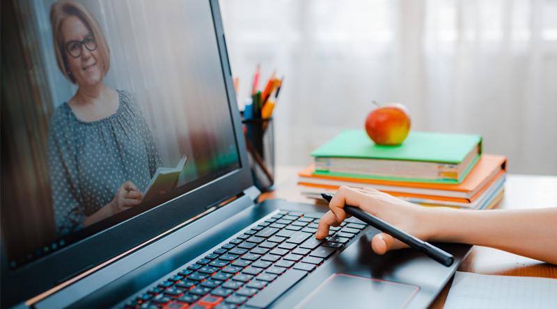 El impacto de la educación virtual en la empleabilidad: perspectivas desde Estados Unidos y Latinoamérica El impacto de la educación virtual en la empleabilidad: perspectivas desde Estados Unidos y Latinoamérica